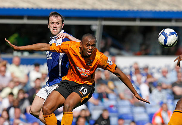 我们理应欢 我们理应欢