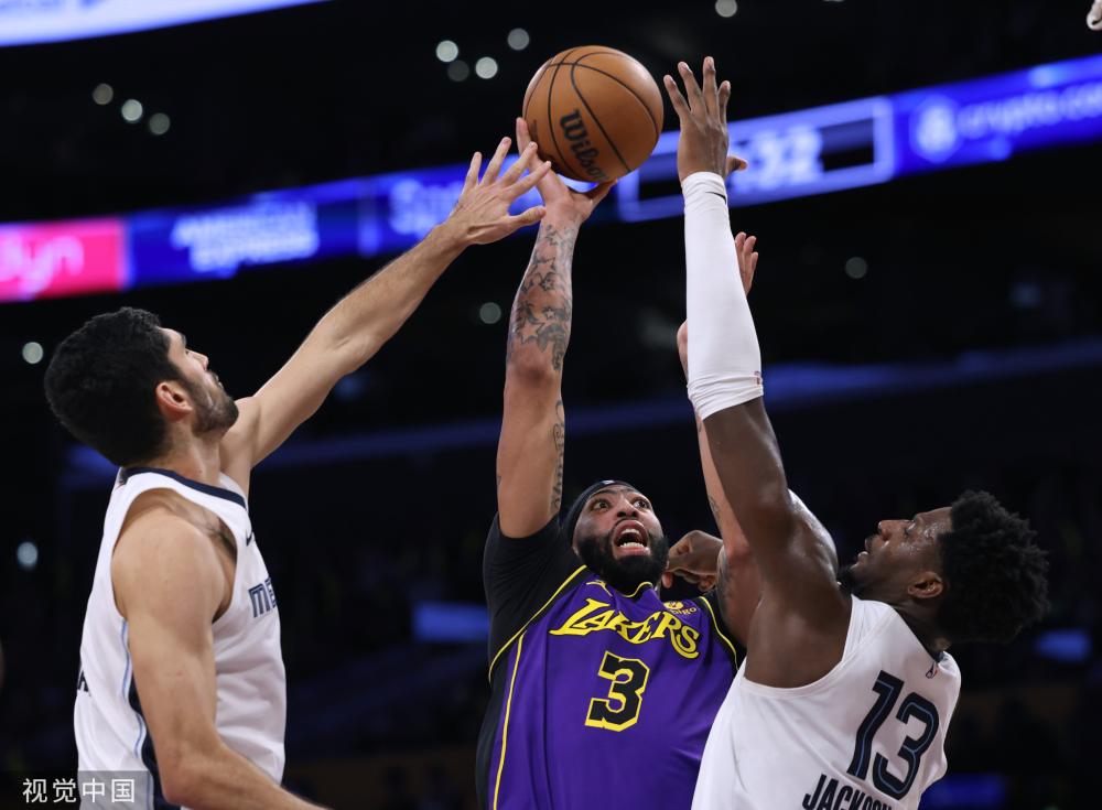 威在关键的 威在关键的