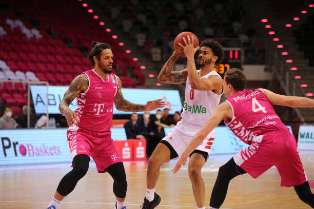 有创造性的 有创造性的