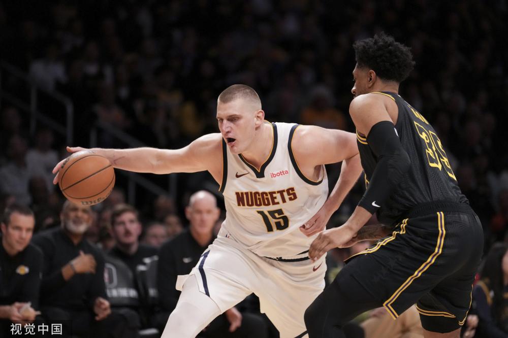 为年轻球员 为年轻球员