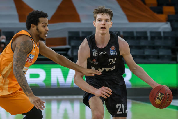 签下科恩与 签下科恩与